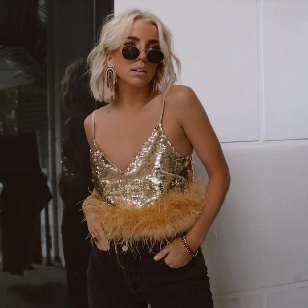 NWT DARLING GOLD SEQUIN NOVELTY CROP TOP